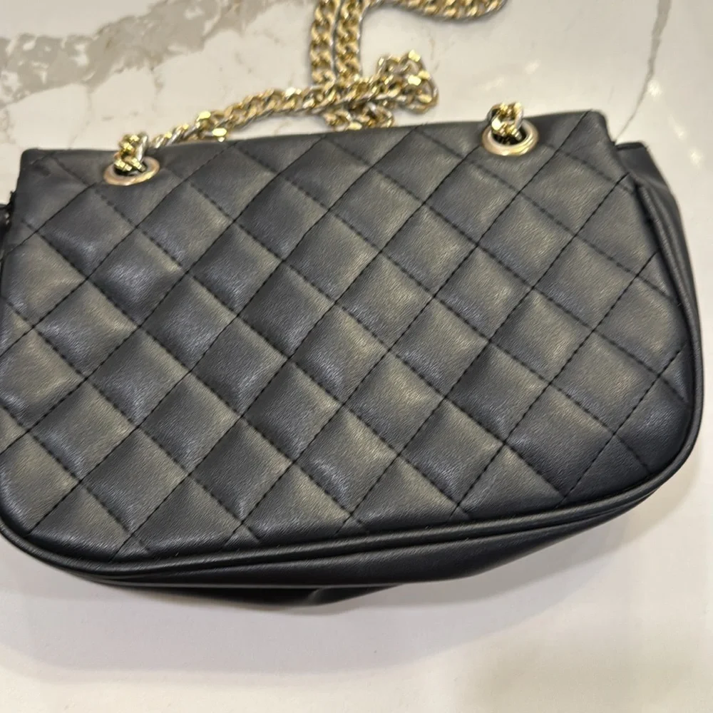 Ardene Black Quilted Chain Purse - Picture 4 of 4